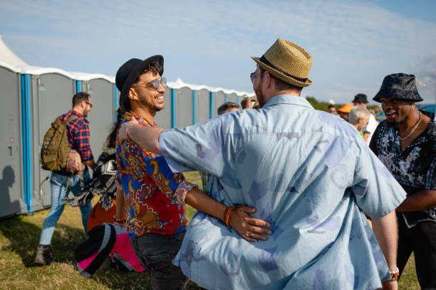 Best Long-term porta potty rental  in Altamont, KS